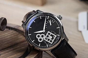 武汉江诗丹顿机械表为什么总快2-3分钟